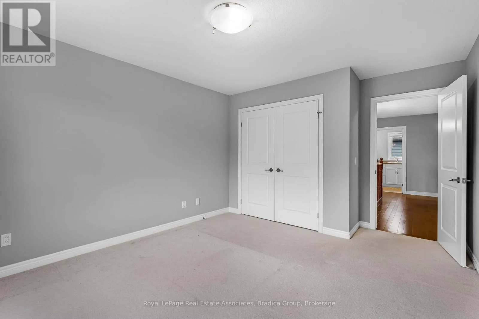 17 TRAILWOOD DRIVE