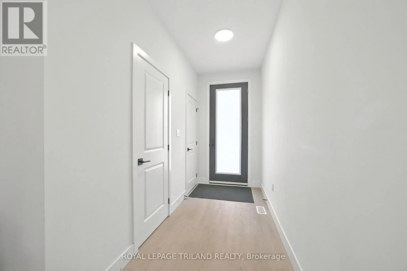 28 - 1870 ALDERSBROOK GATE, #28