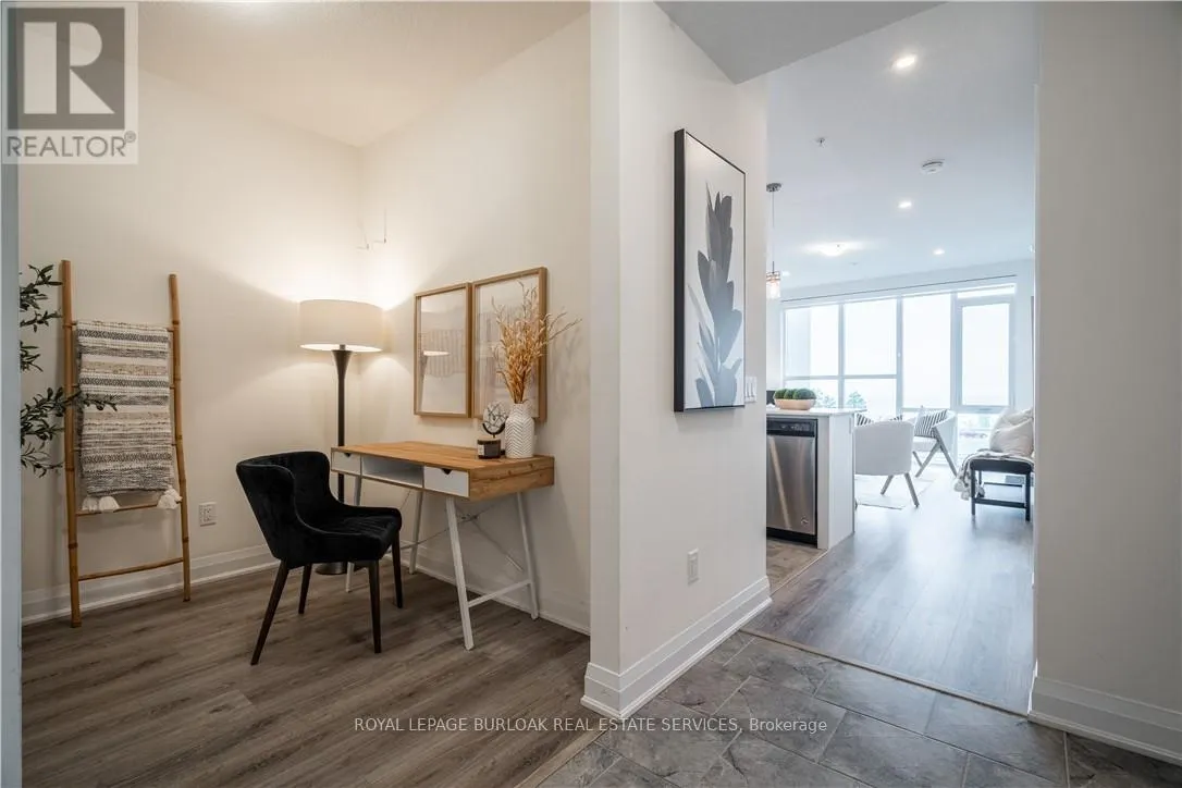 426 - 16 CONCORD PLACE