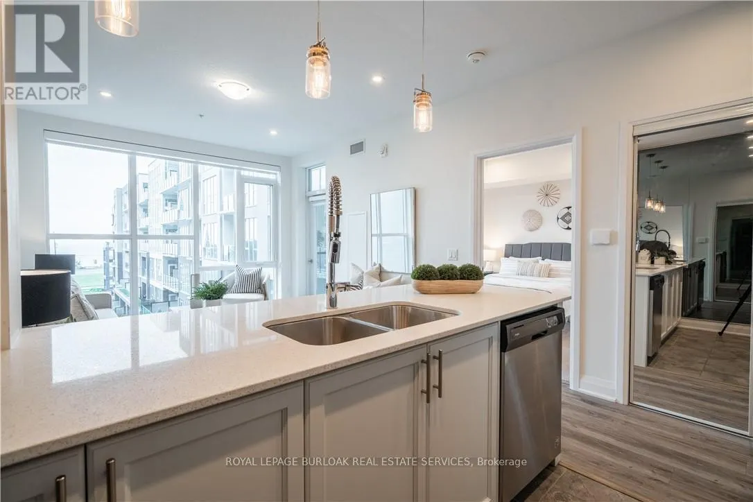 426 - 16 CONCORD PLACE