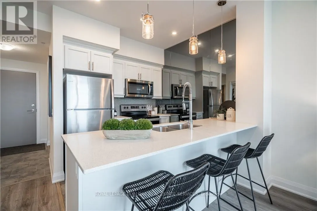 426 - 16 CONCORD PLACE