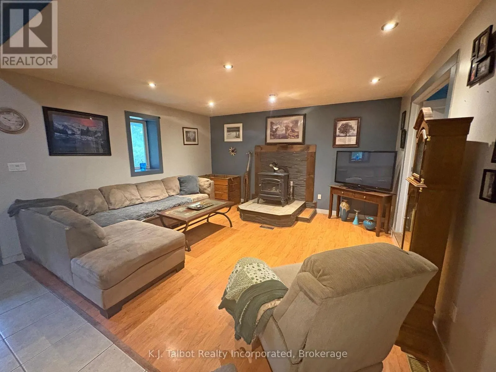 82044 BLUEWATER HIGHWAY