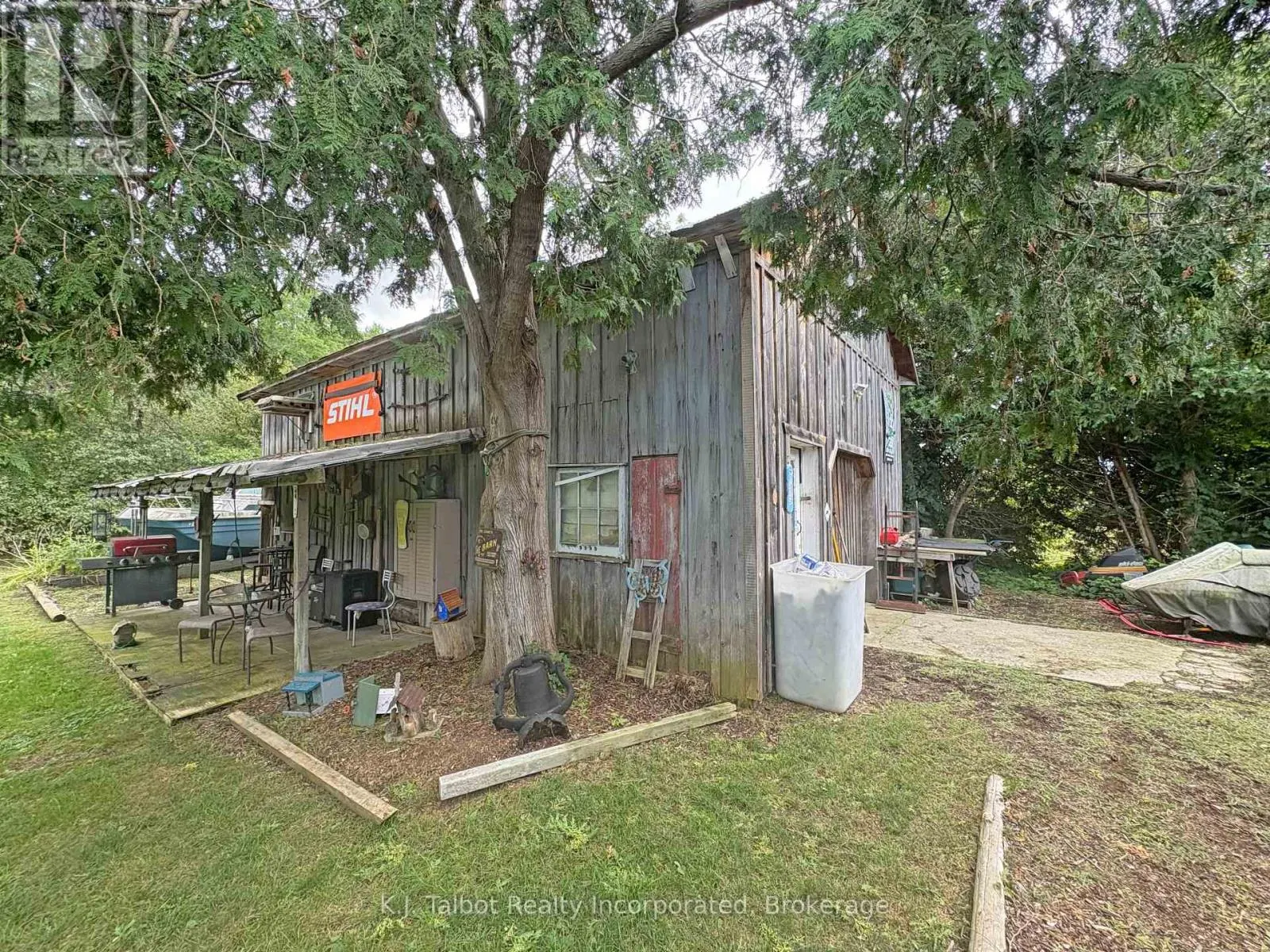 82044 BLUEWATER HIGHWAY
