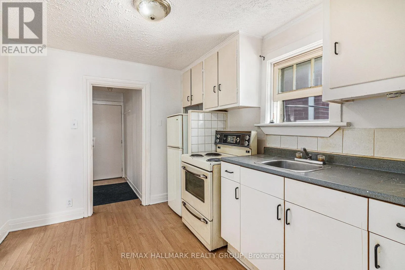 76 BARRETTE STREET