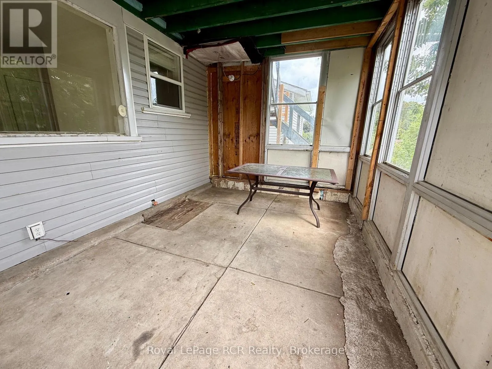 307 PRINCE (LANE) STREET