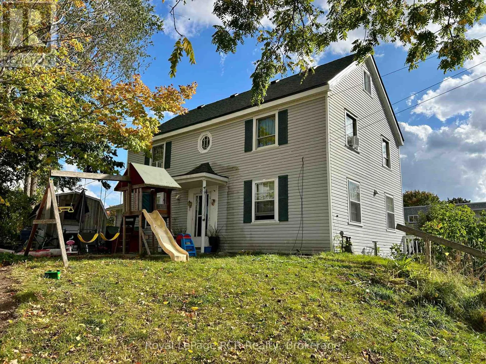 307 PRINCE (LANE) STREET
