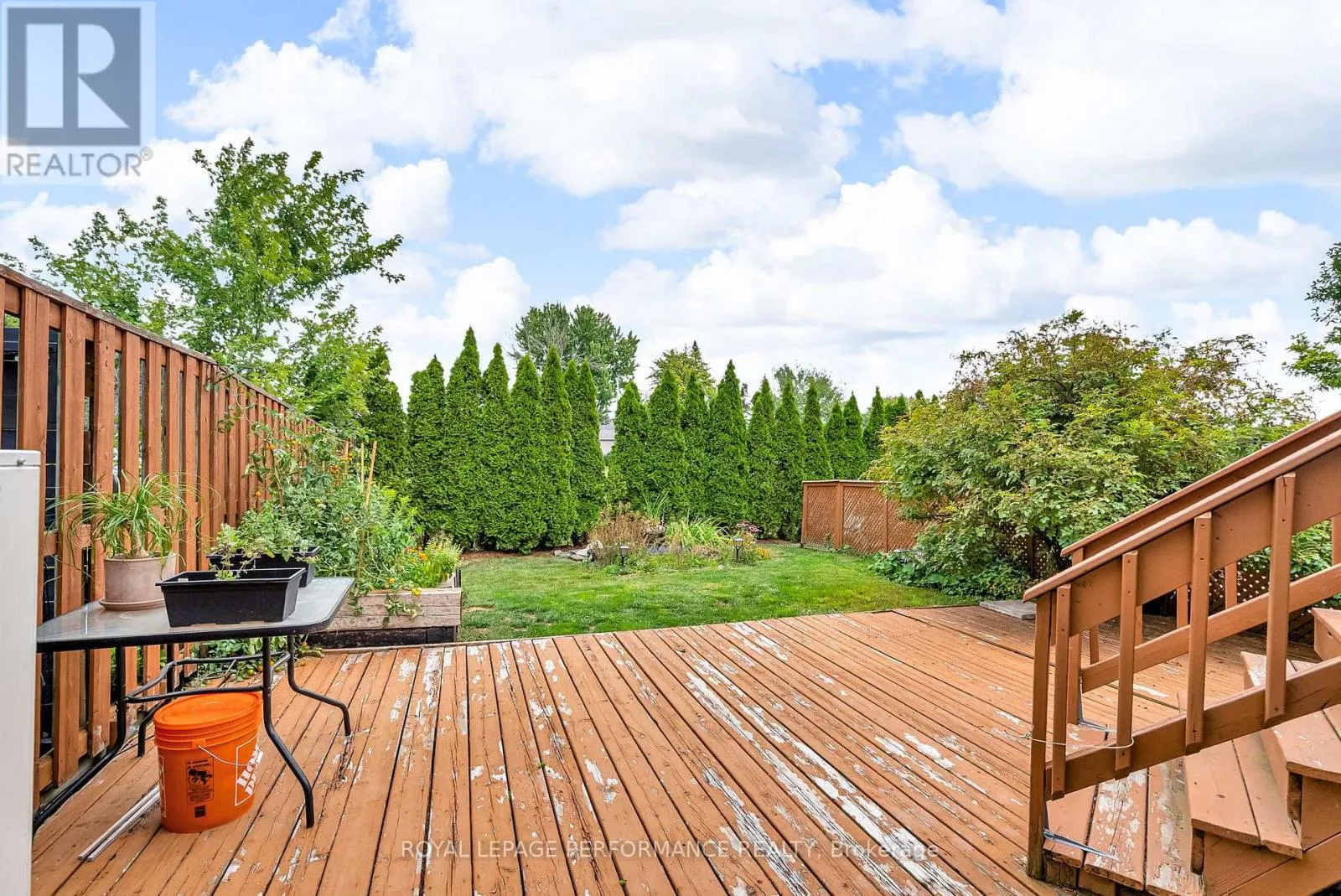 373 IVAN CRESCENT