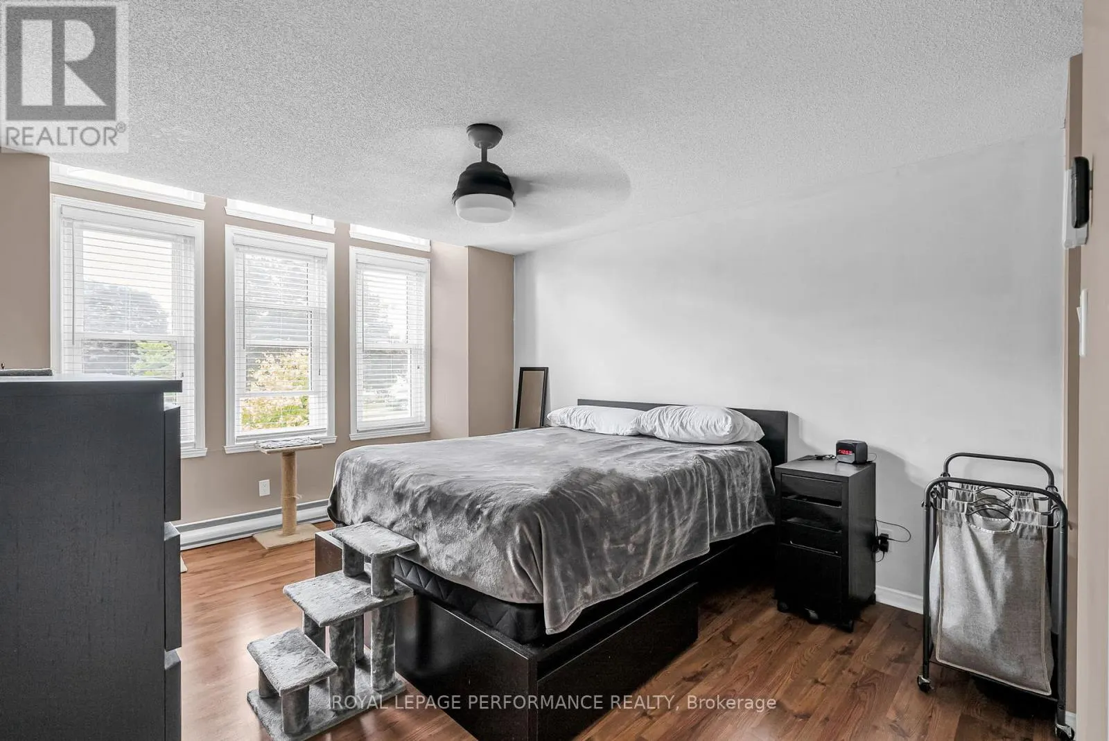 373 IVAN CRESCENT