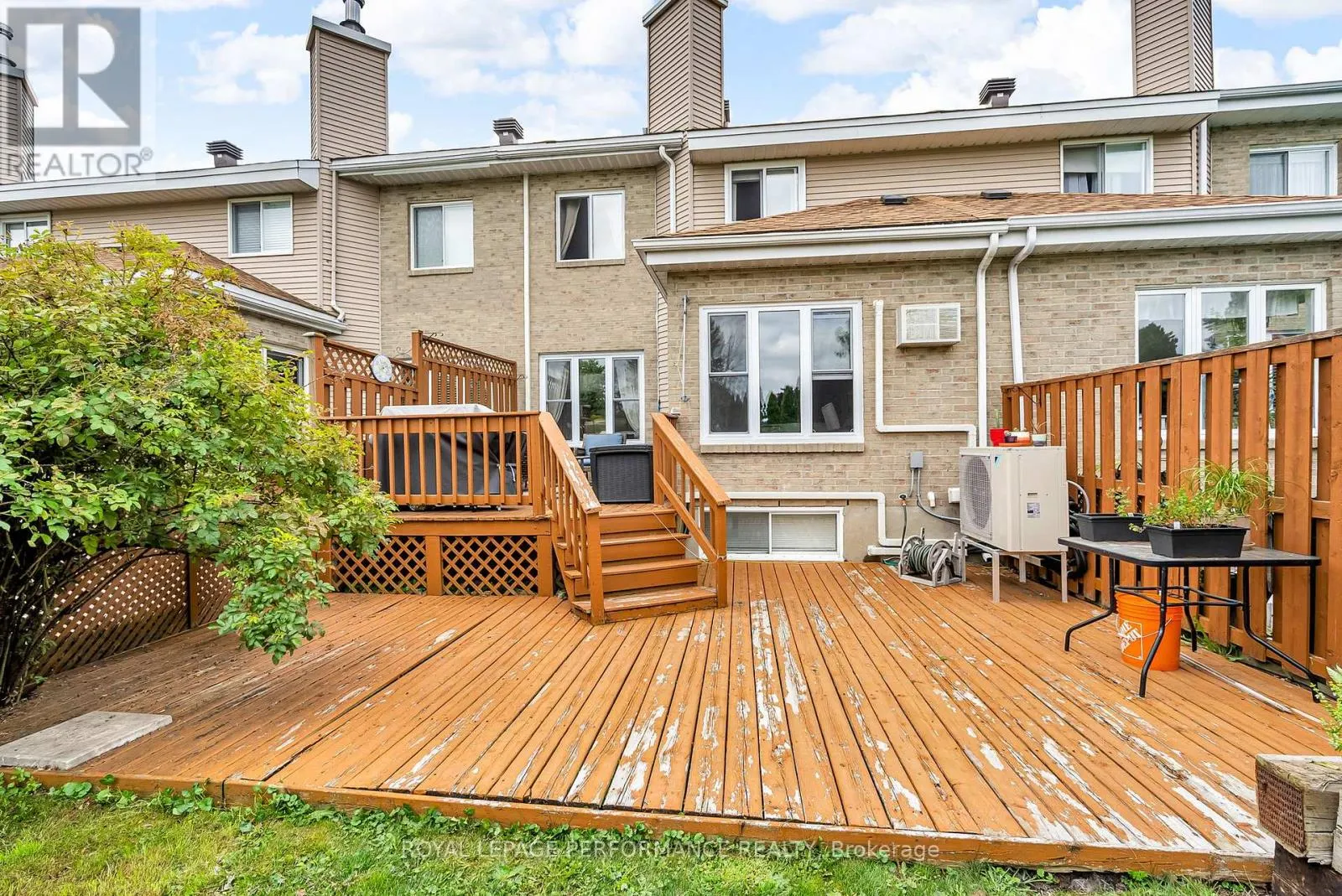 373 IVAN CRESCENT