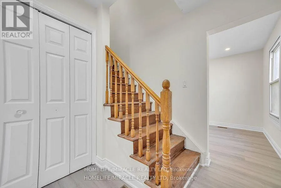 35 BRIDGE STREET W