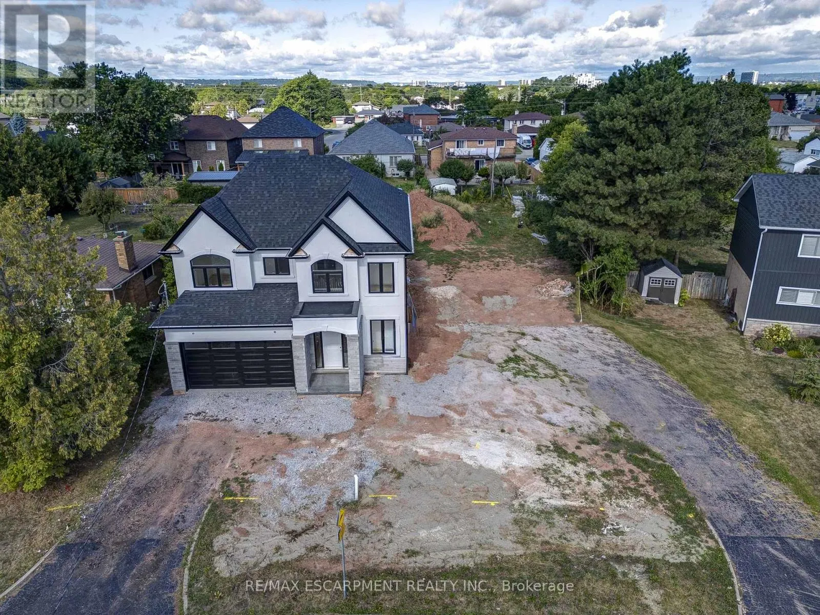 141 MARGARET AVENUE