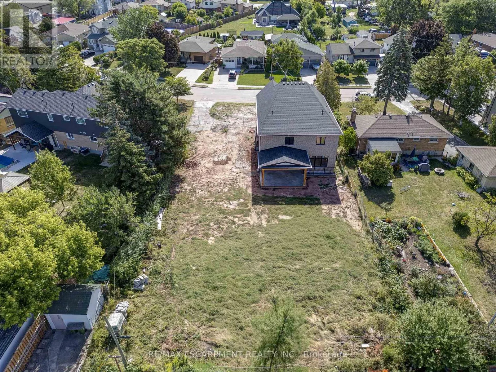 141 MARGARET AVENUE