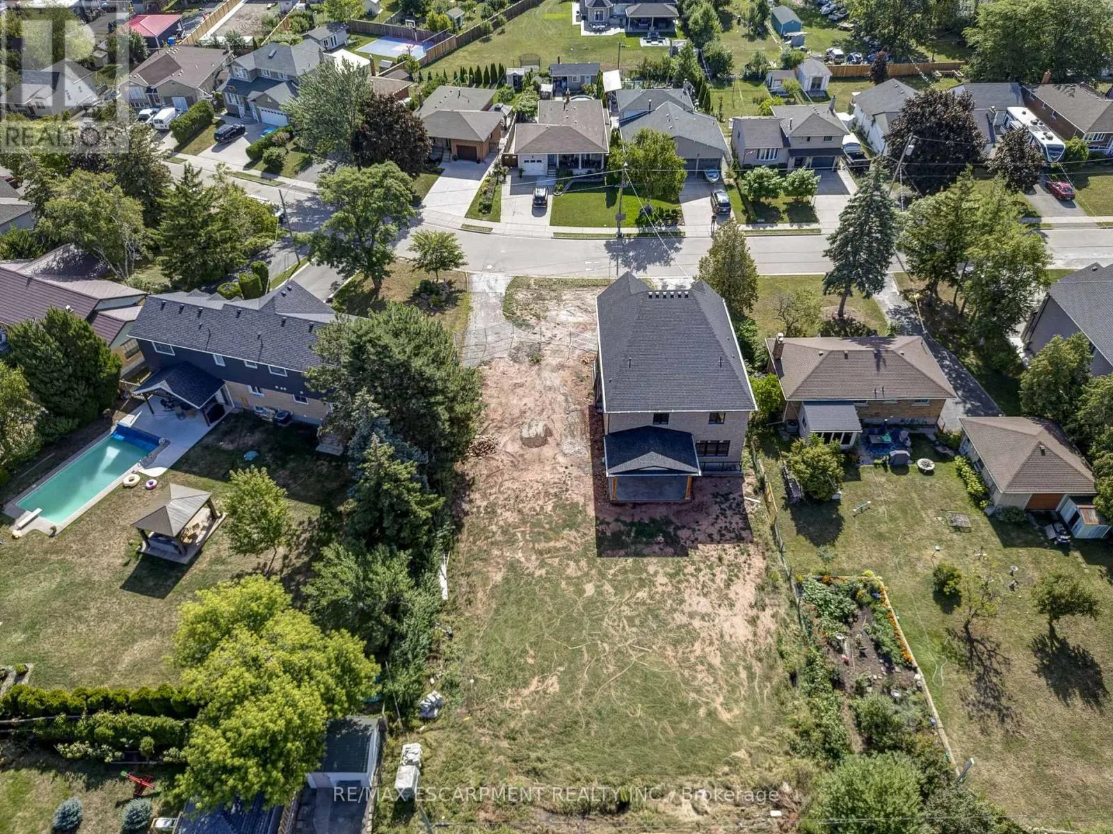 141 MARGARET AVENUE