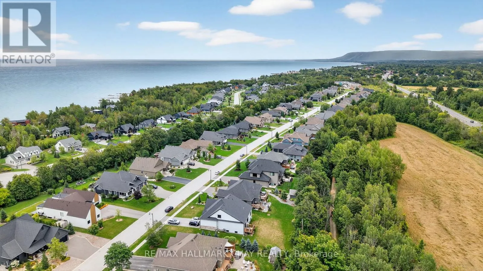 127 HIGH BLUFF LANE