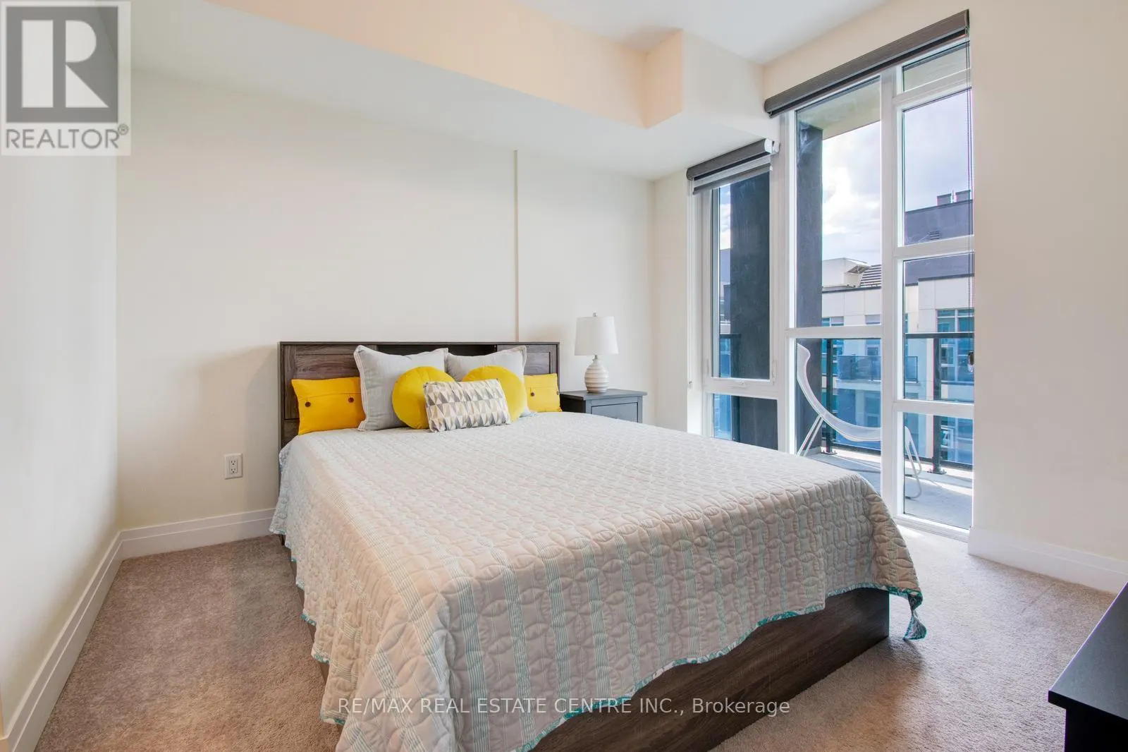 535 - 16 CONCORD PLACE
