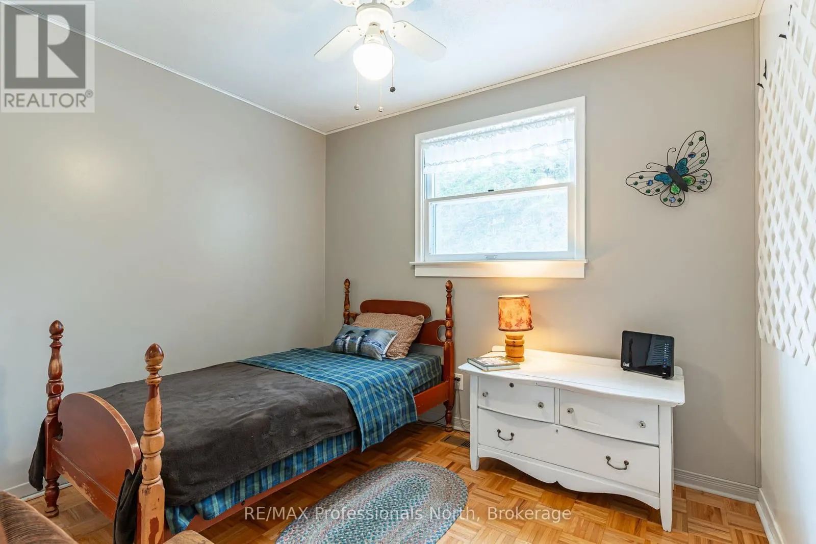 1010 STURGEON DRIVE