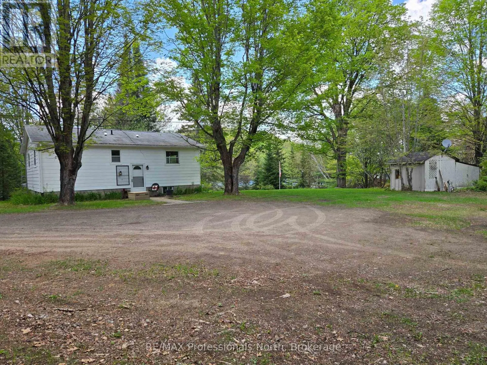 1010 STURGEON DRIVE