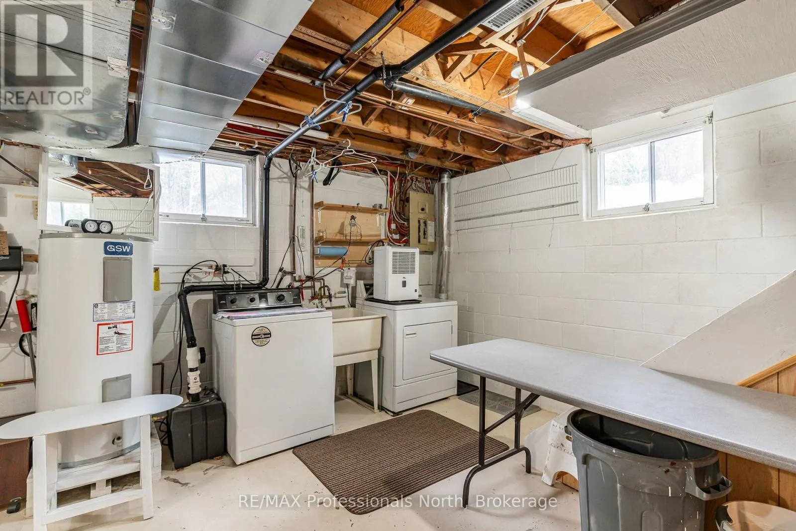 1010 STURGEON DRIVE