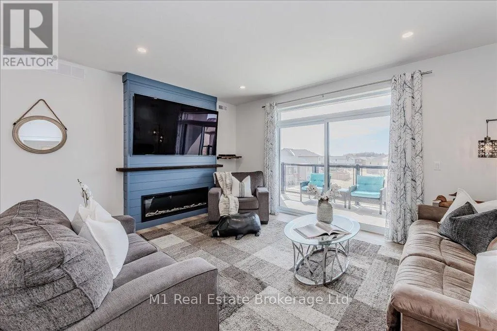 207 - 99B FARLEY ROAD, #207