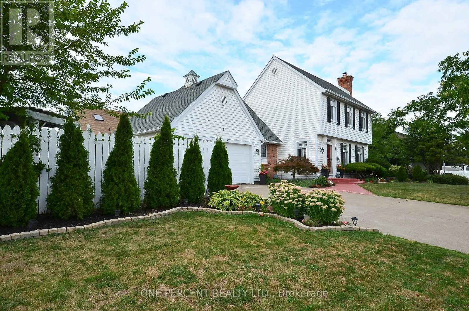 1 DUNBAR CRESCENT