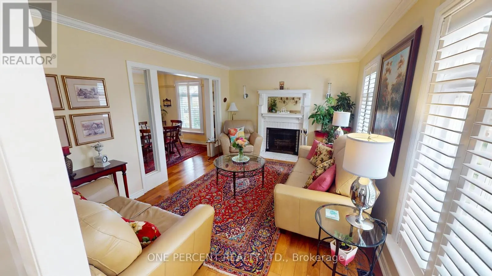 1 DUNBAR CRESCENT