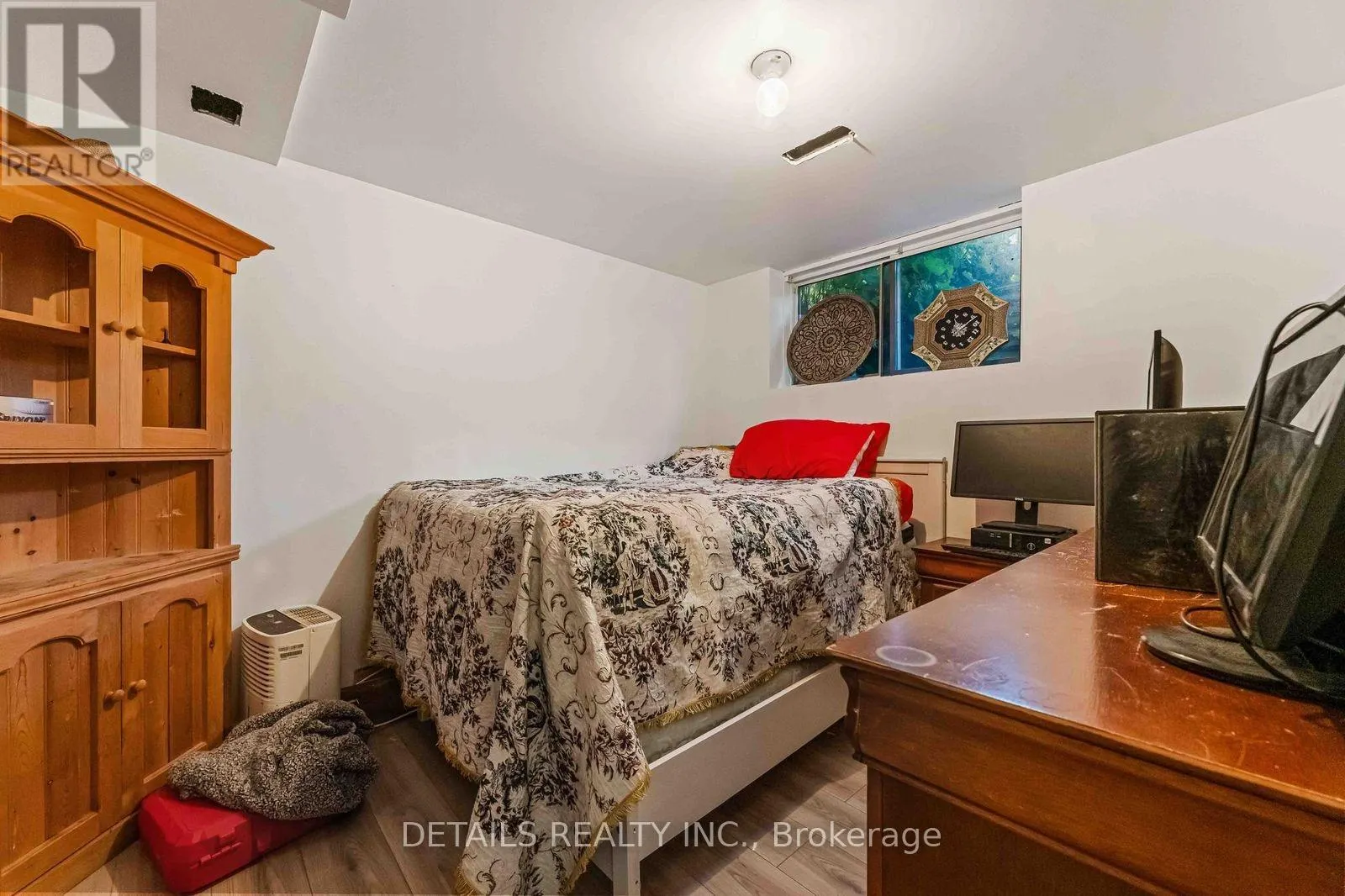 105 ROCKY HILL DRIVE