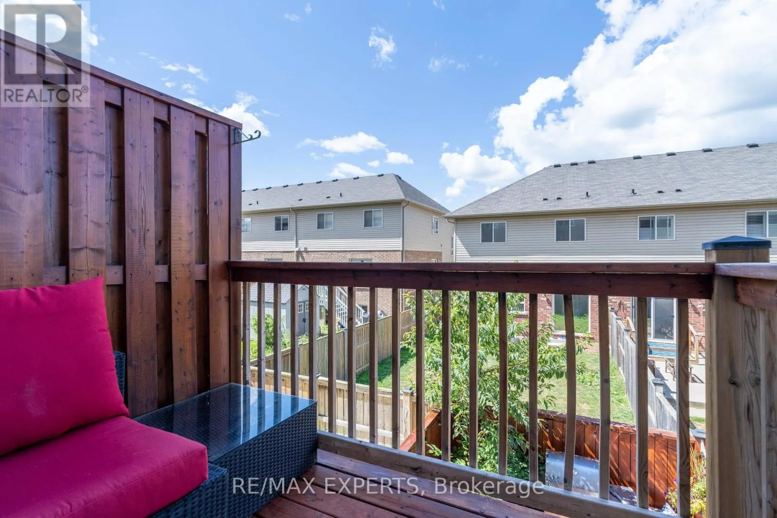 5045 DESANTIS DRIVE