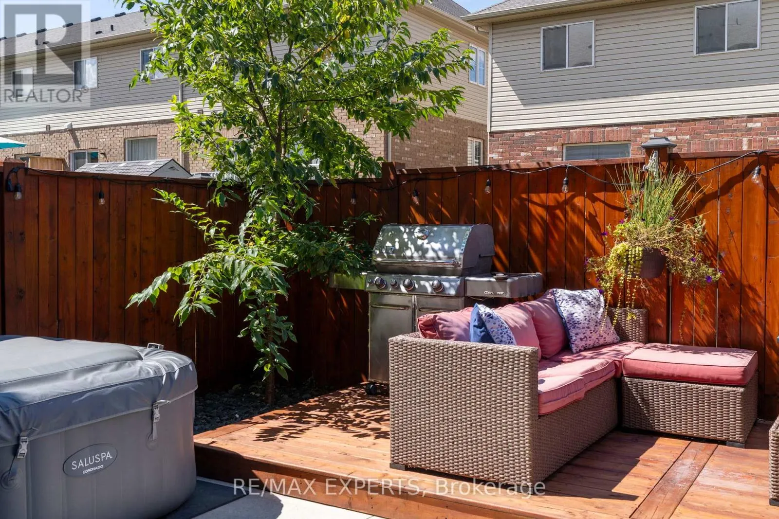 5045 DESANTIS DRIVE