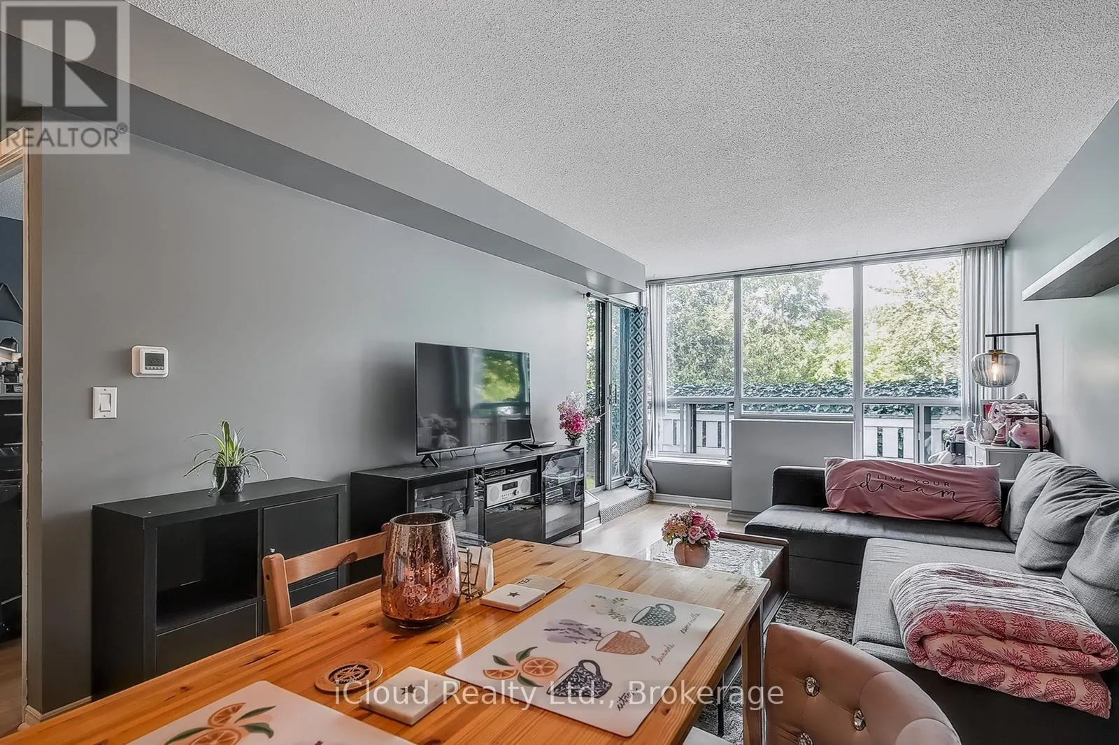 112 - 107 BAGOT STREET