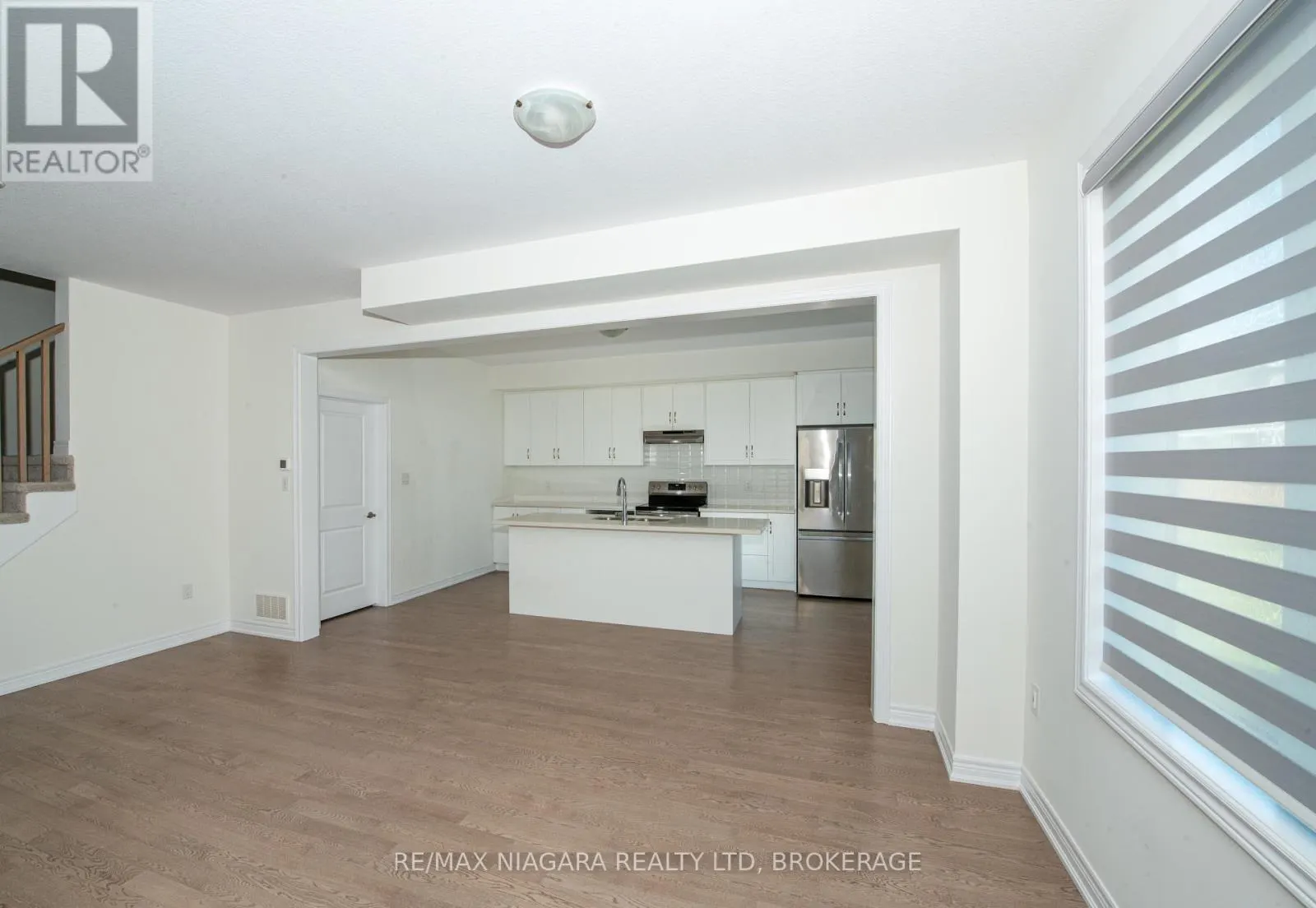 100 BLACKBIRD WAY