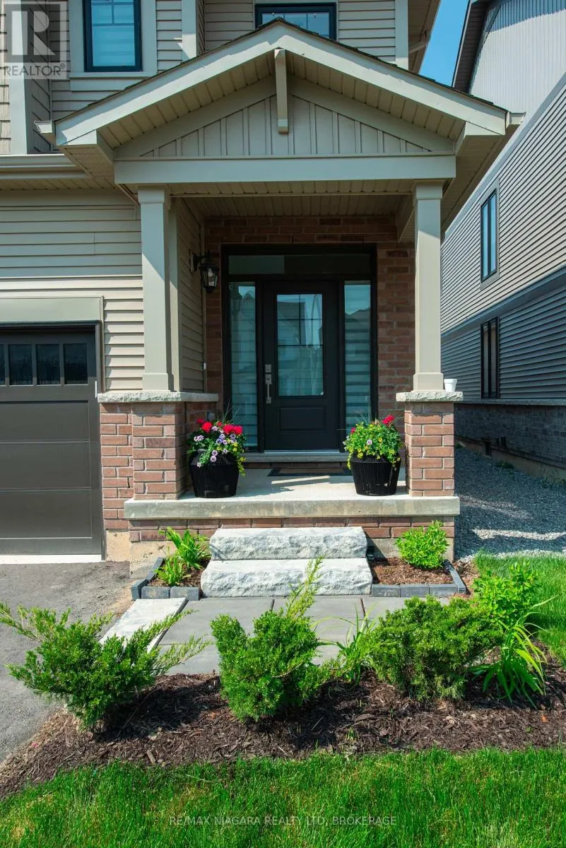 100 BLACKBIRD WAY