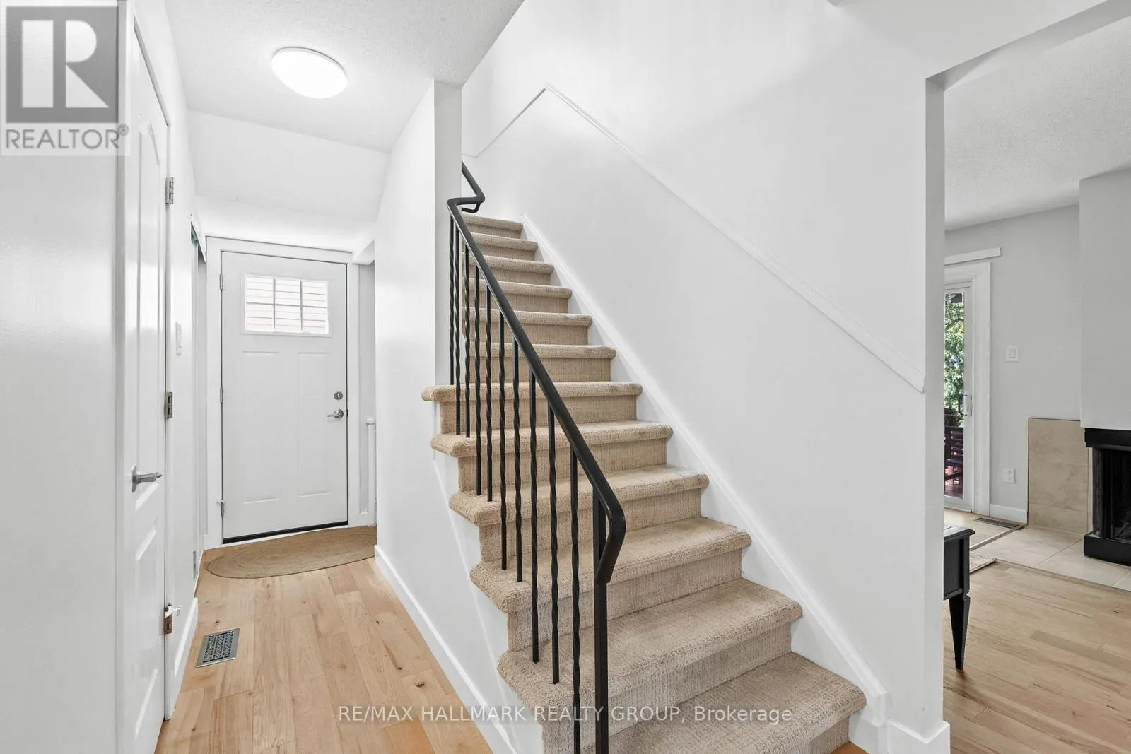 1124 ST JOVITE RIDGE