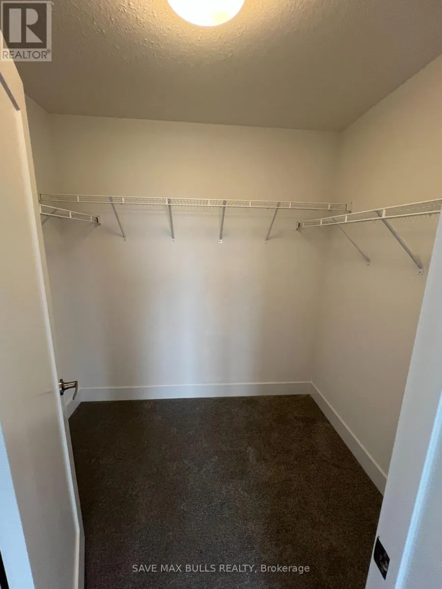 80 AMBIENCE STREET