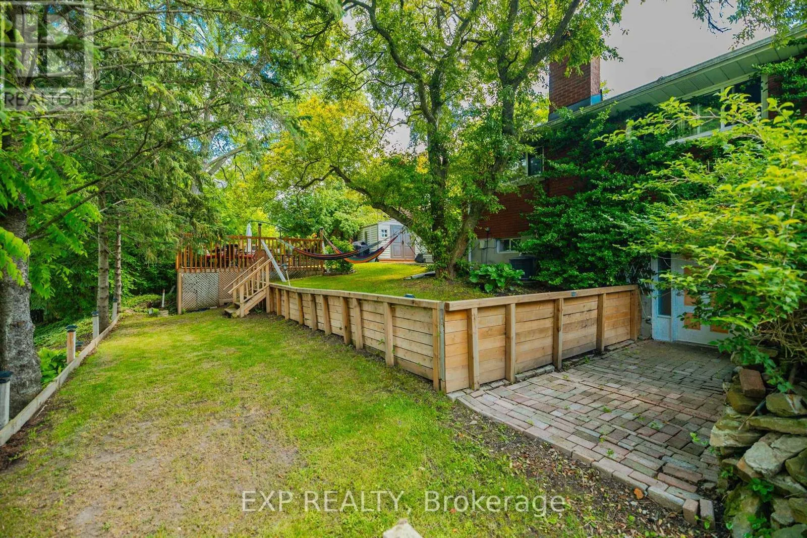 392 FISCHER HALLMAN ROAD