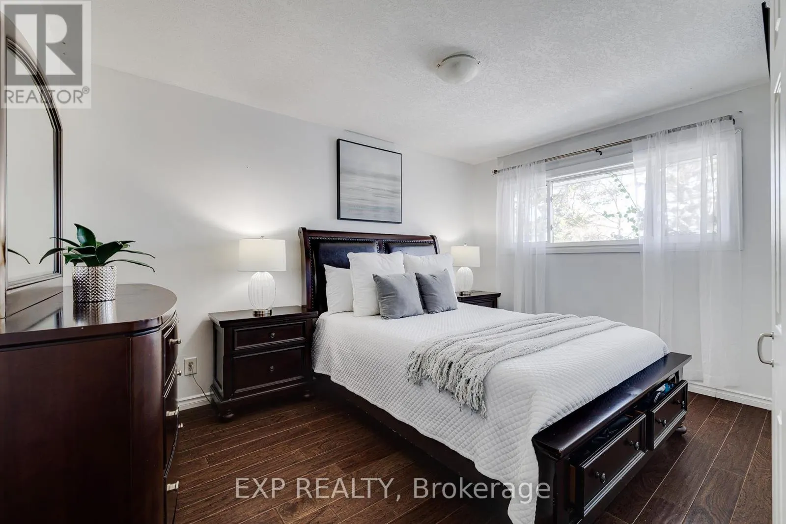 392 FISCHER HALLMAN ROAD