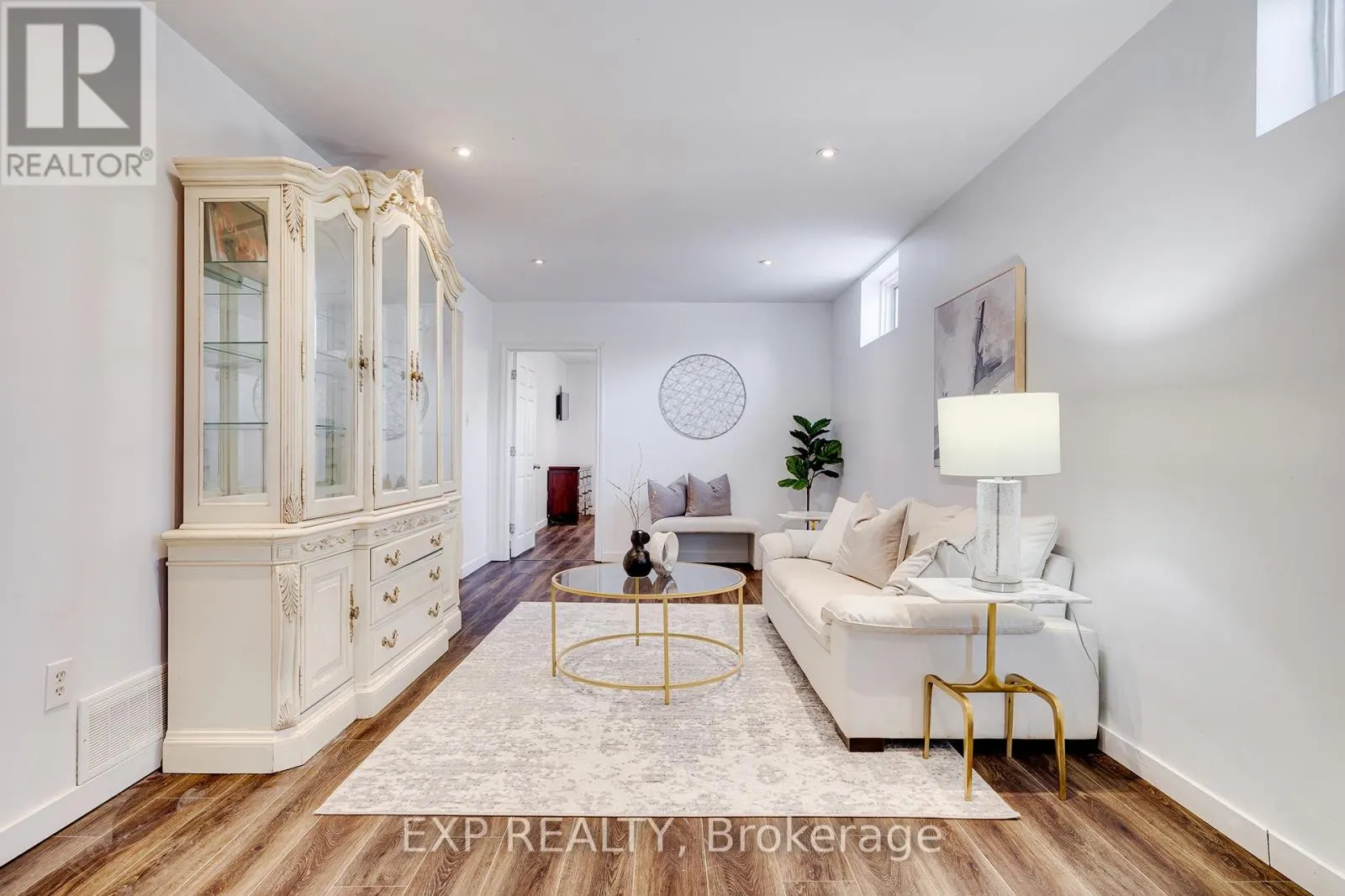 392 FISCHER HALLMAN ROAD