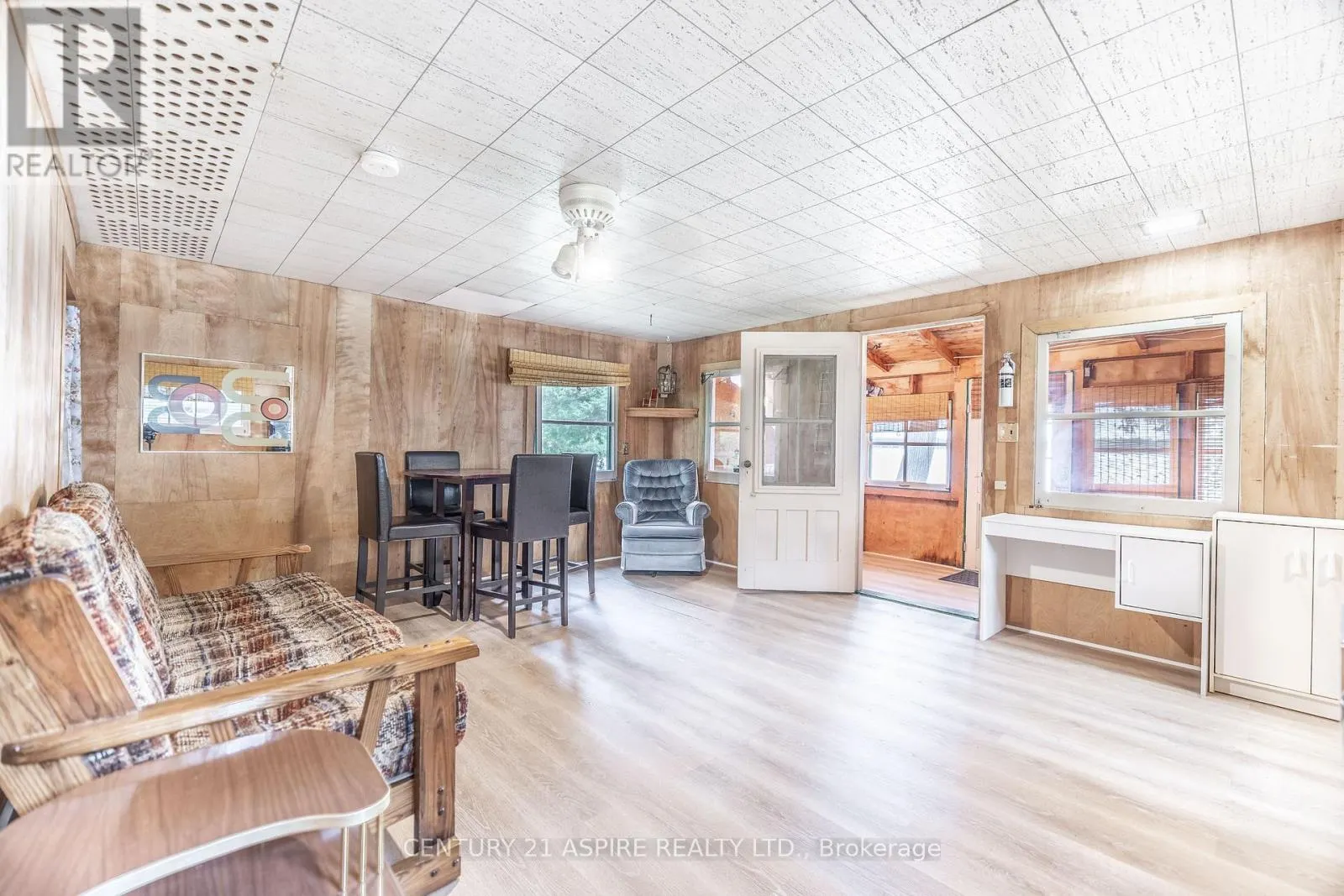 794 FOREST PARK ROAD