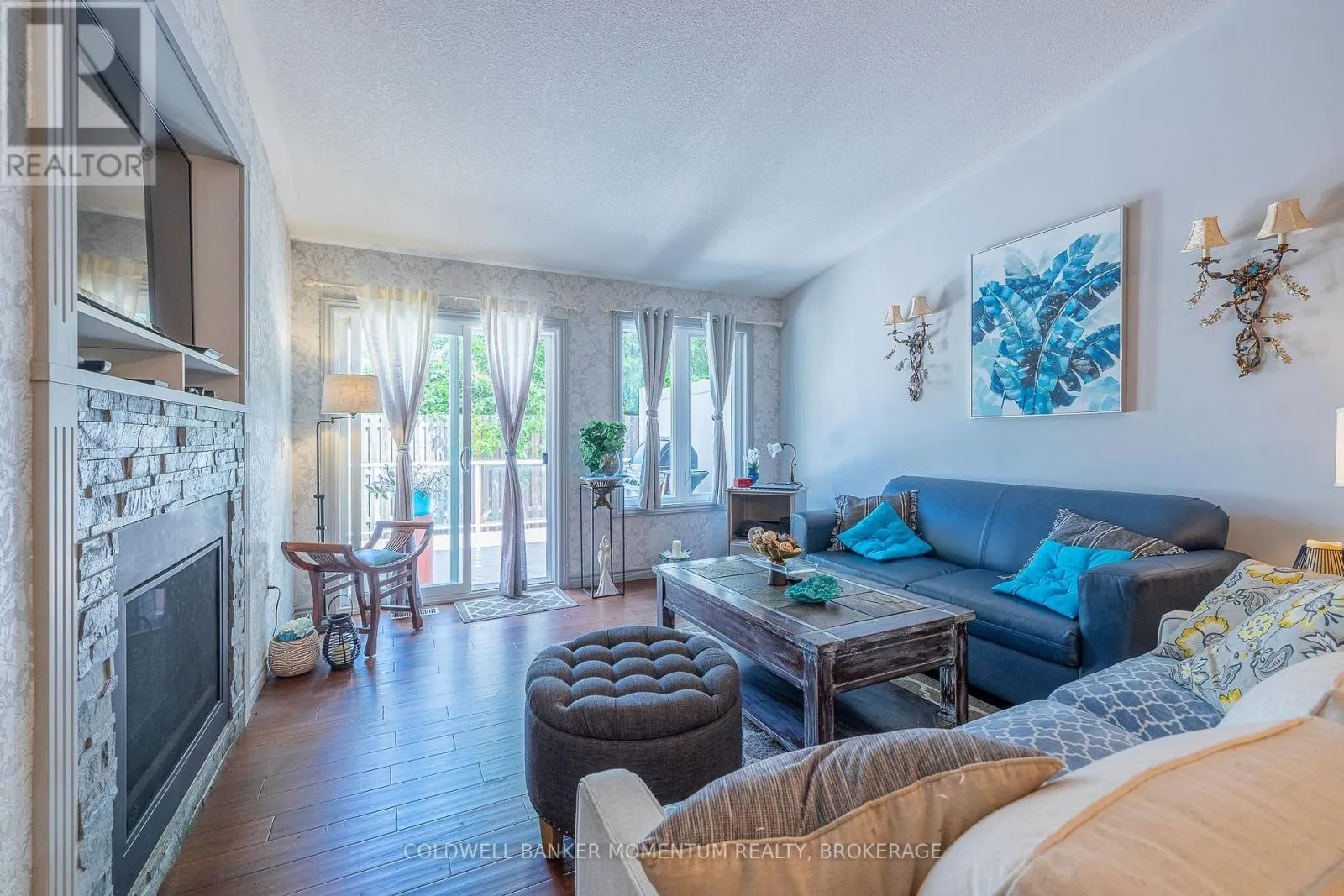 3916 TRILLIUM CIRCLE