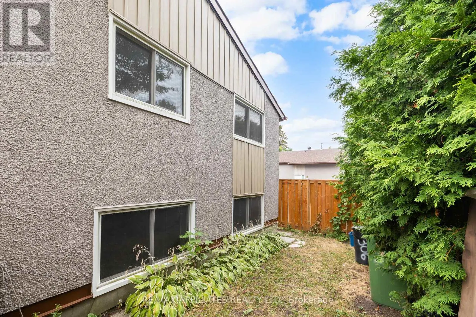 306 WOODFIELD DRIVE