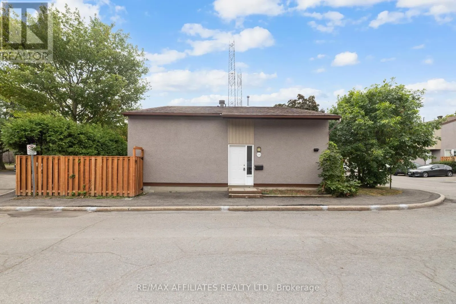 306 WOODFIELD DRIVE