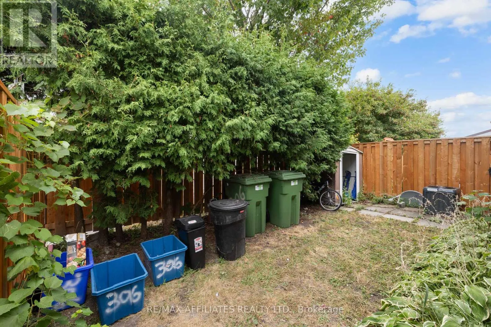 306 WOODFIELD DRIVE
