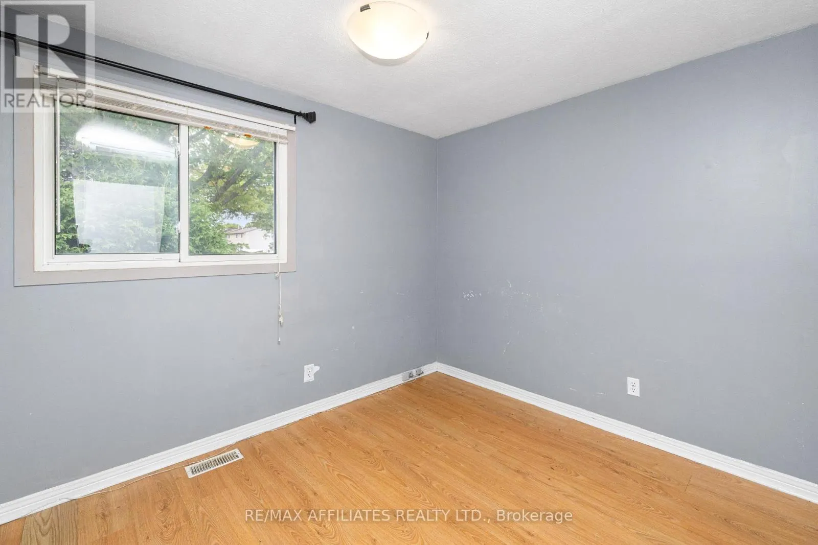 306 WOODFIELD DRIVE