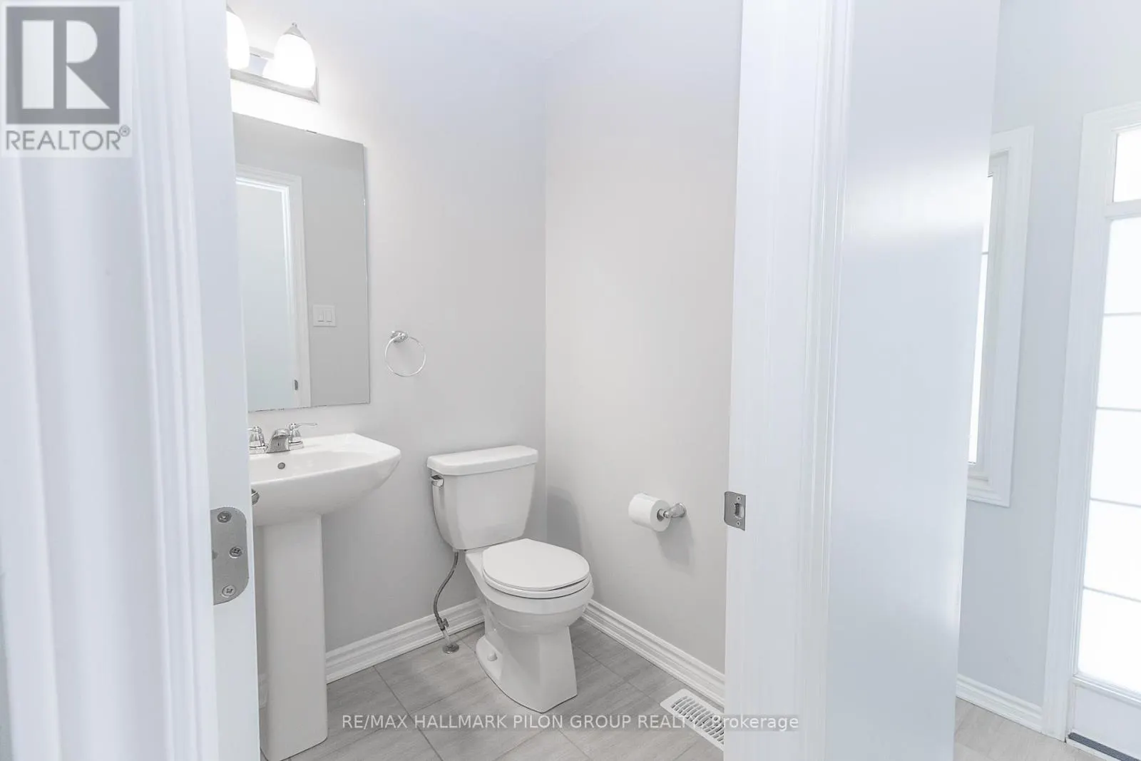 2297 WATERCOLOURS WAY