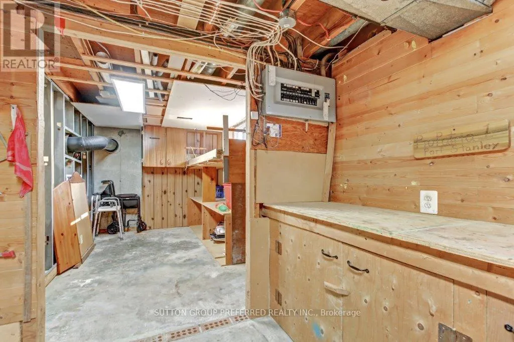303 ADMIRAL DRIVE