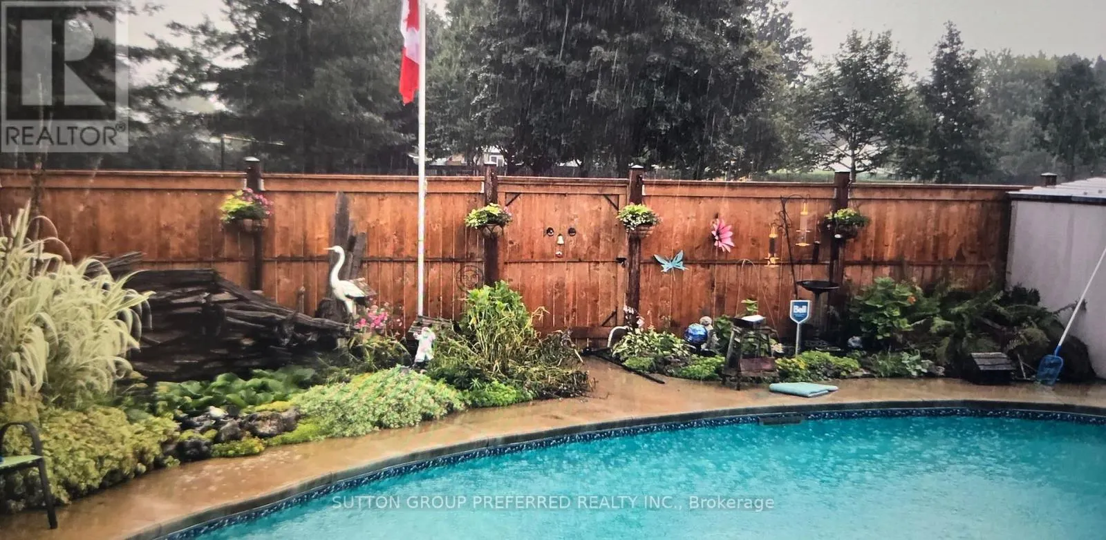 303 ADMIRAL DRIVE