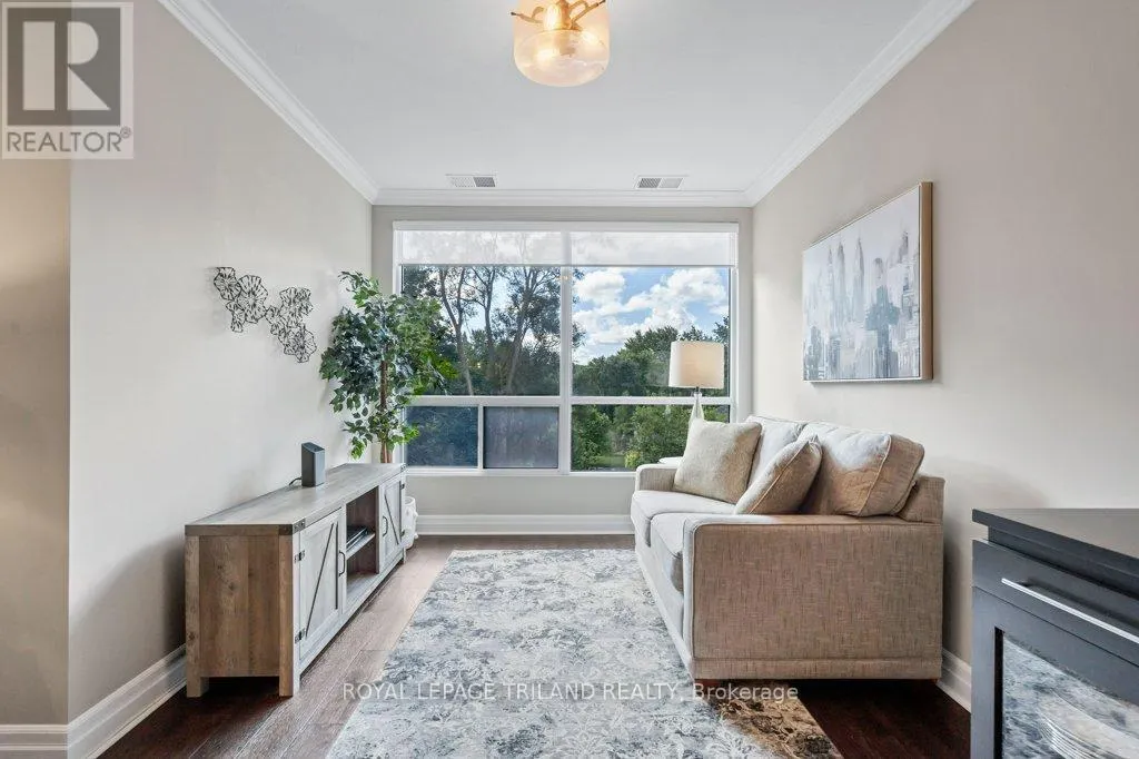 504 - 1200 COMMISSIONERS ROAD W, #504