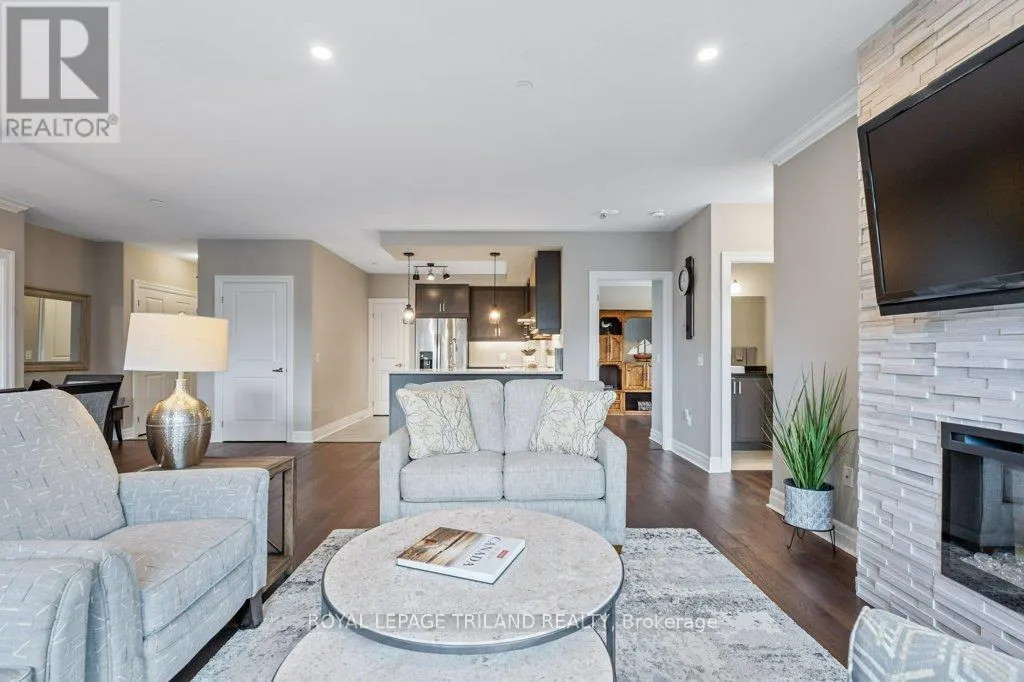 504 - 1200 COMMISSIONERS ROAD W, #504