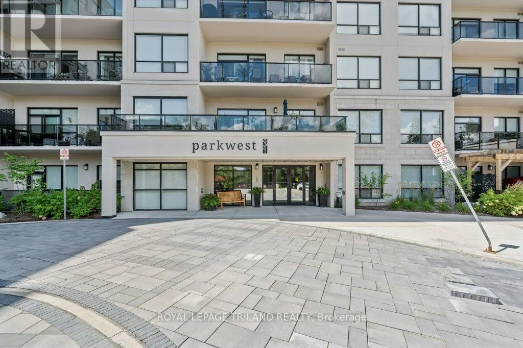 504 - 1200 COMMISSIONERS ROAD W, #504