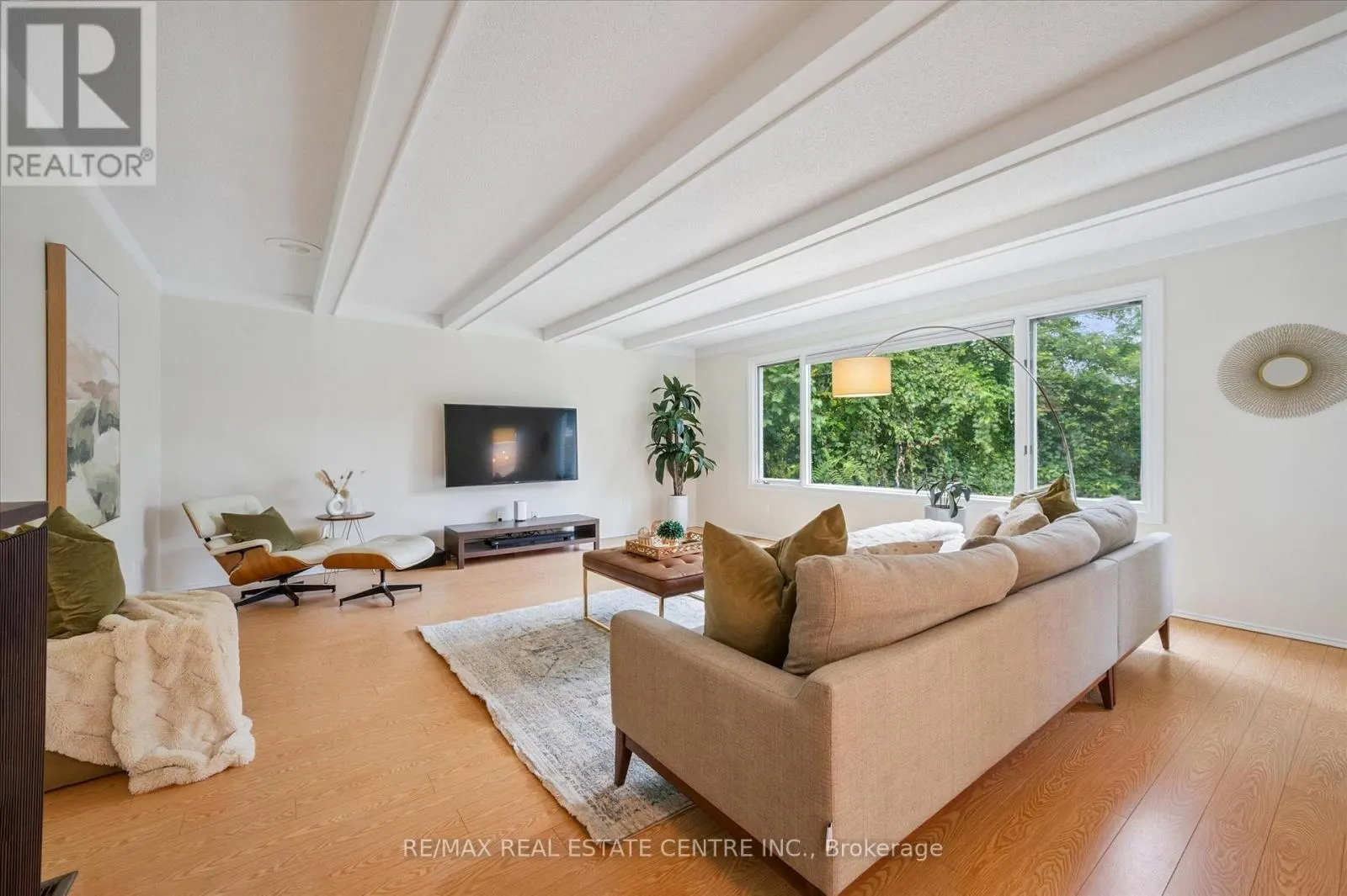 120 RIVERBANK DRIVE