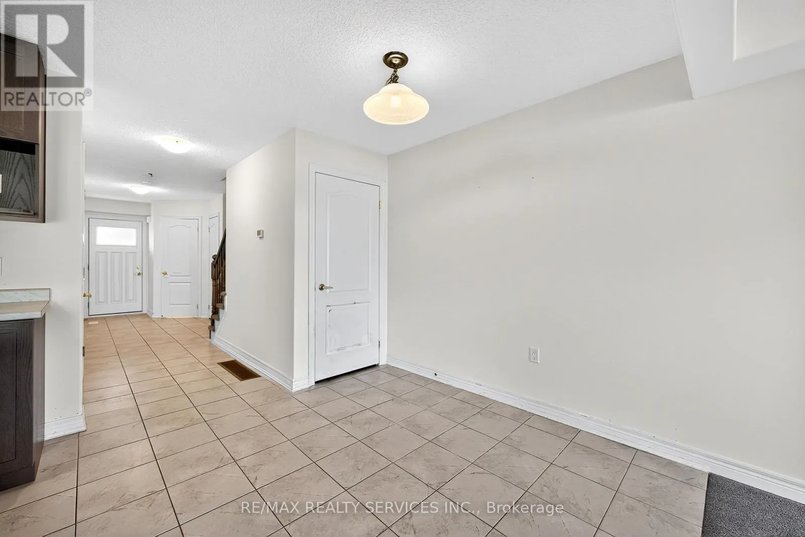 119 STAN BAKER BOULEVARD